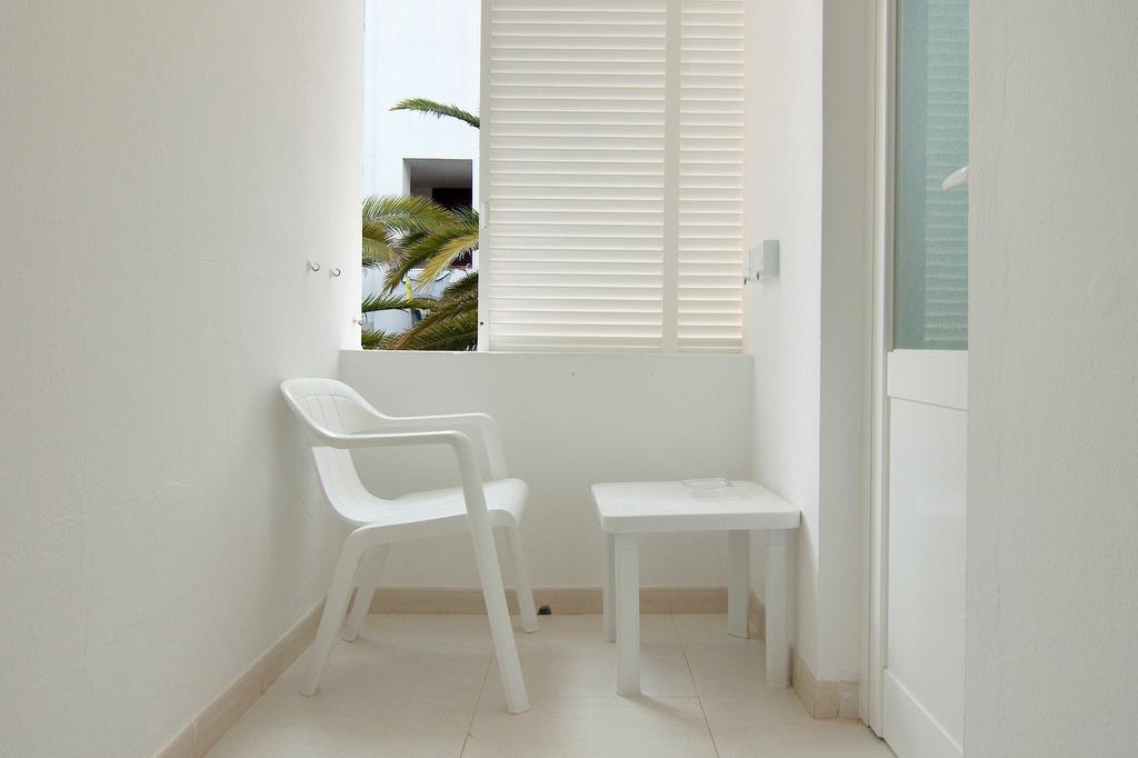 Hostal Capri Es Pujols Pokój zdjęcie